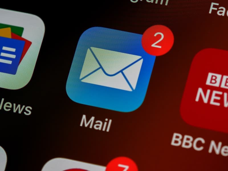 Email AI agenti